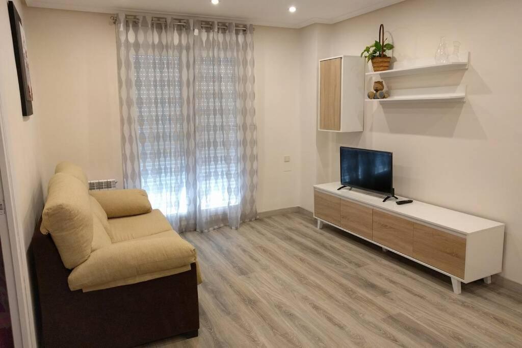 Agradable, Luminoso, Wifi, Junto Al Ayuntamiento Leilighet Logroño Eksteriør bilde